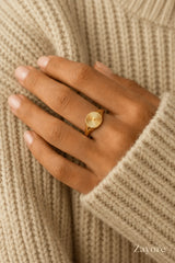 LIVIA RING